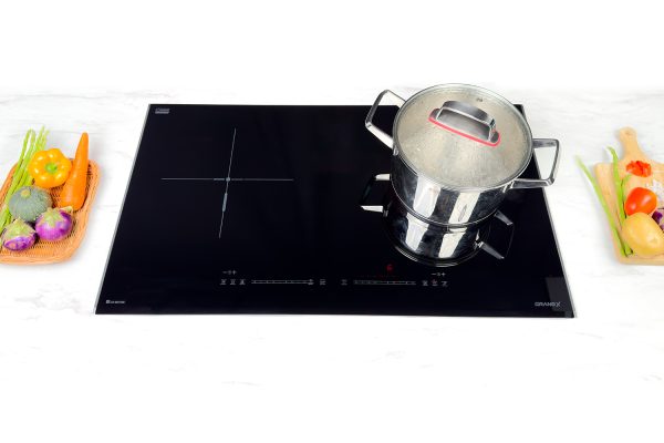 GX IH677SE